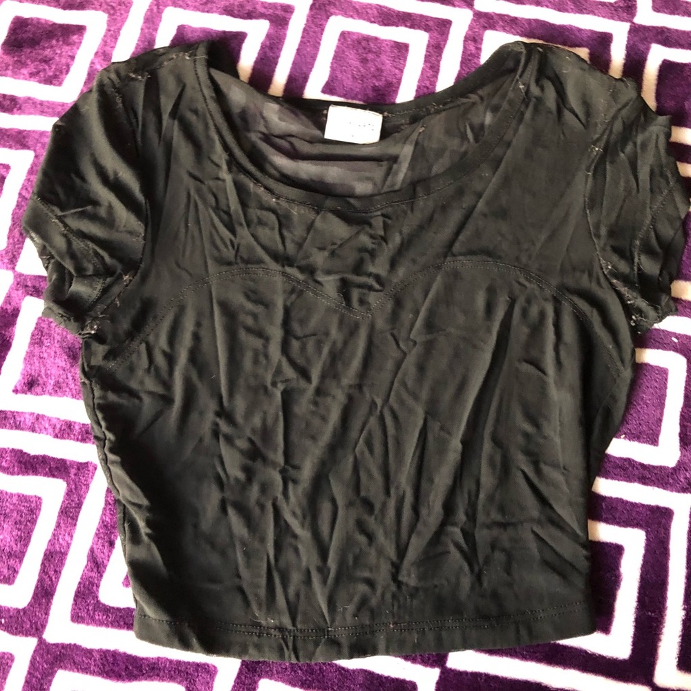Crop top